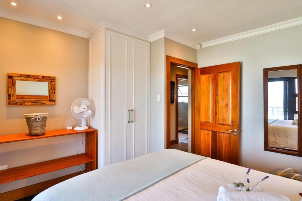 Sea Cliff Condo Knysna Kültér fotó